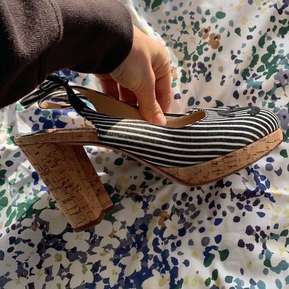 Chanel Vintage Slingback Pumps - Picture 6 of 11